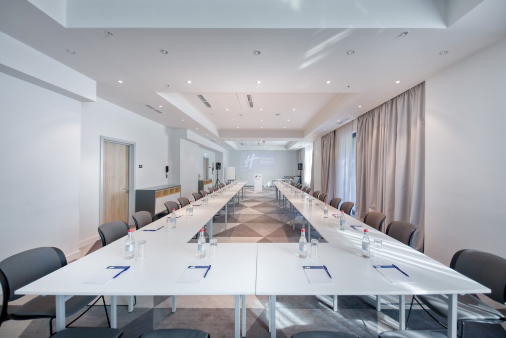 Ереван: Holiday Inn Express Yerevan, an IHG hotel