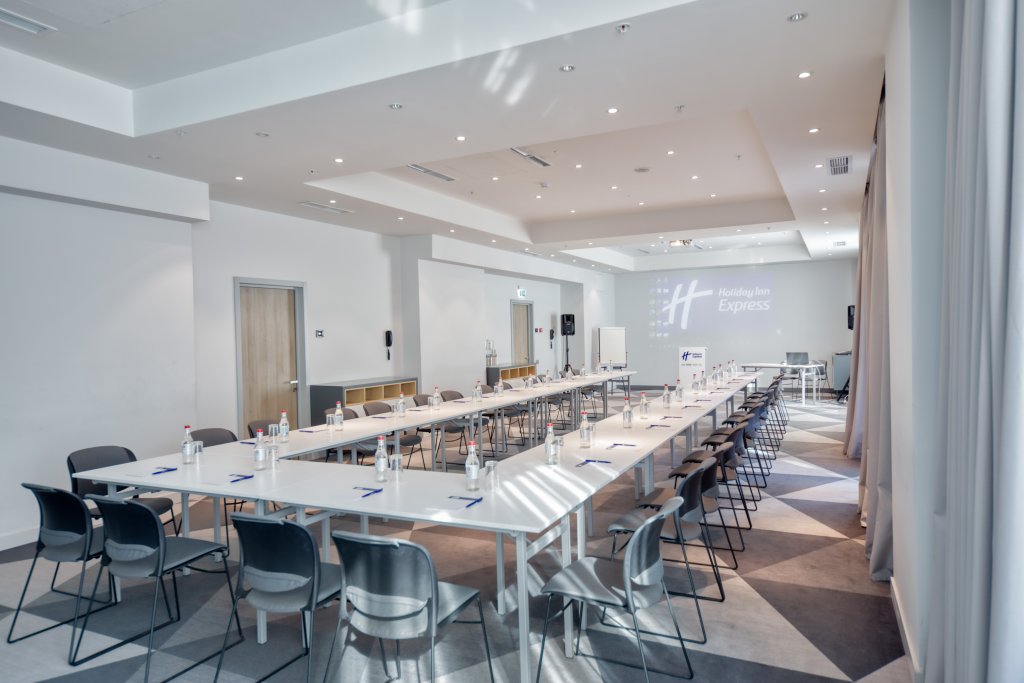 Ереван: Holiday Inn Express Yerevan, an IHG hotel