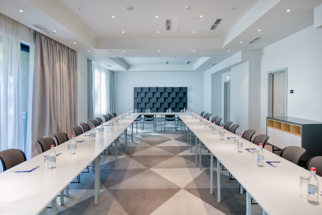 Ереван: Holiday Inn Express Yerevan, an IHG hotel