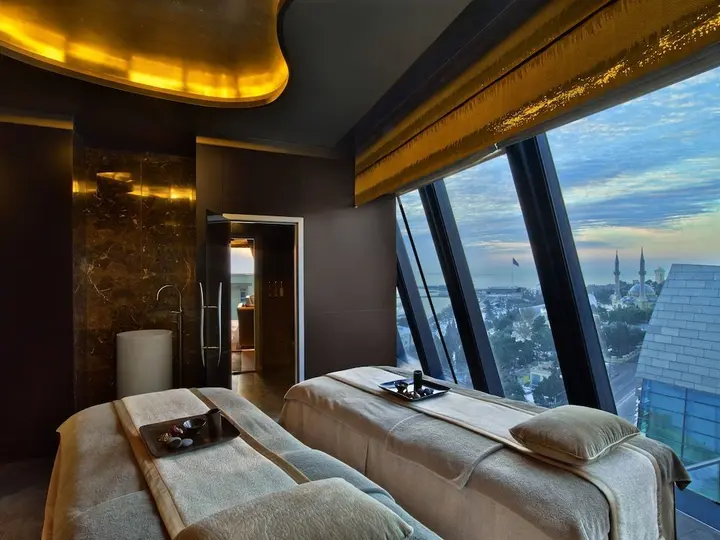 Баку: Апартаменты в отеле Fairmont Baku в комплексе «Огненные башни»