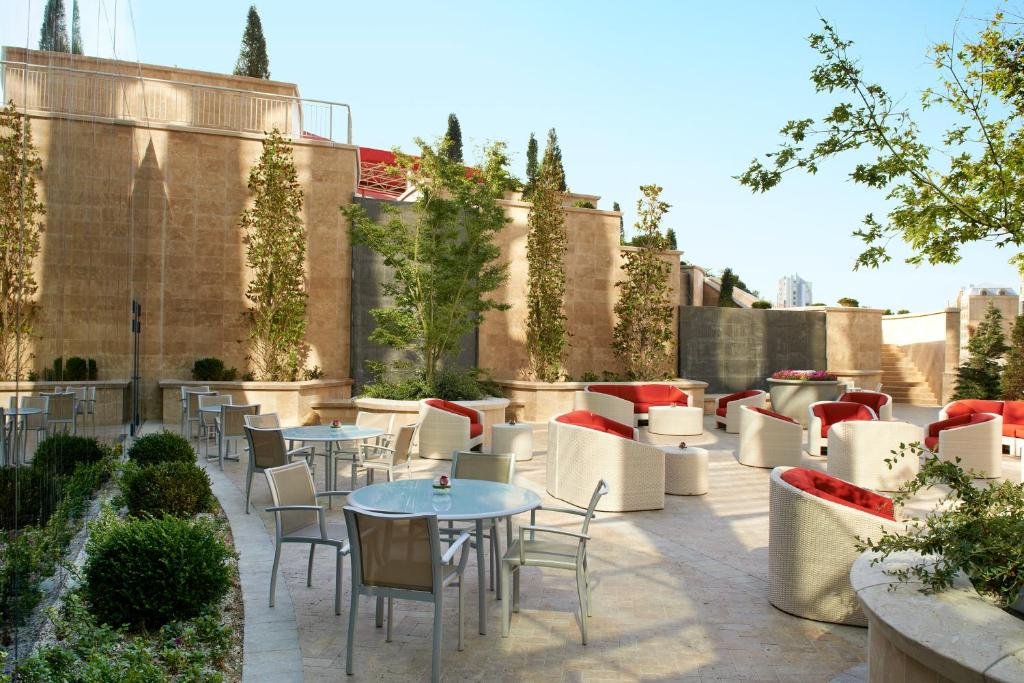 Баку: Апартаменты в отеле Fairmont Baku в комплексе «Огненные башни»