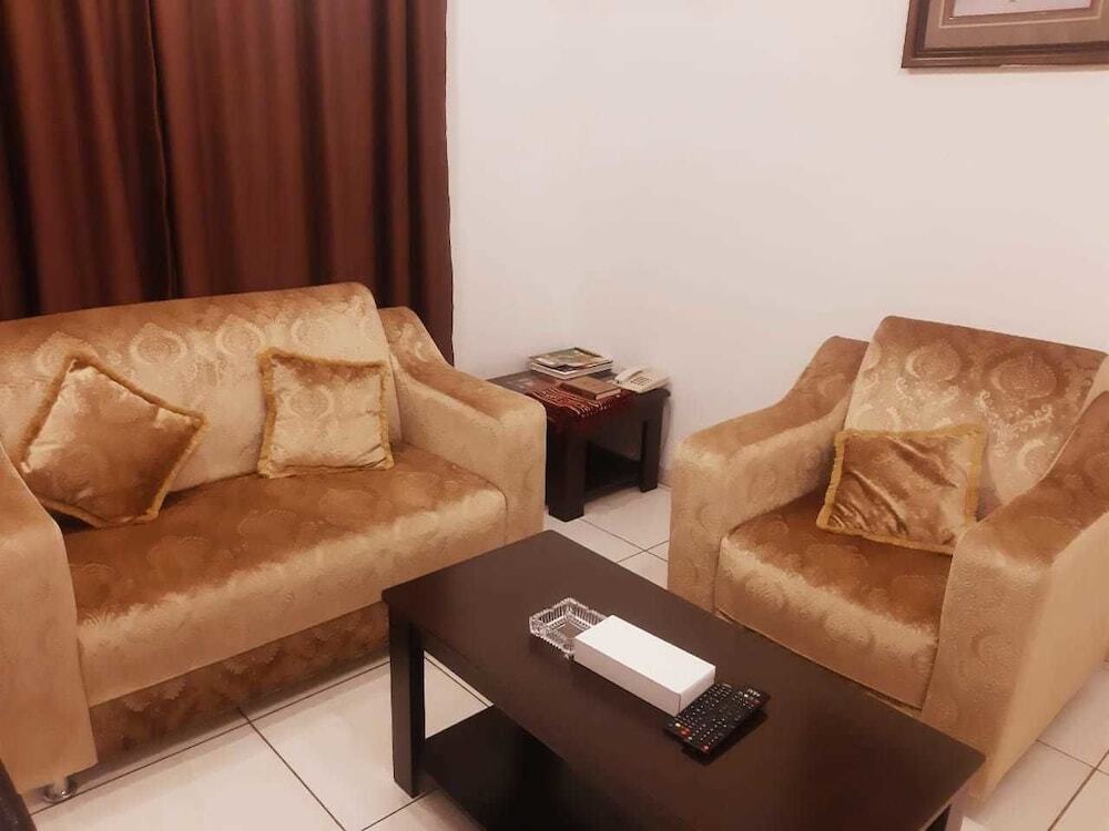 Шарджа: Al Bishr Hotel Apartments