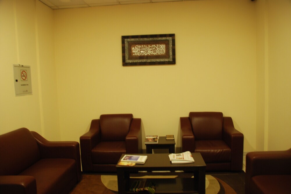 Шарджа: Al Bishr Hotel Apartments