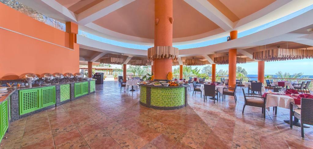 Шарм-эш-Шейх (Шарм-эль-Шейх): Xperience Hill-Top Beach Resort