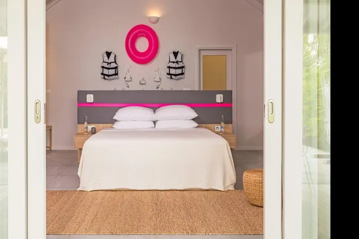 Раа Атолл: The Standard, Huruvalhi Maldives