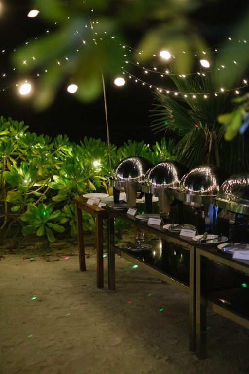 Тулусду: Reef Edge Thulusdhoo