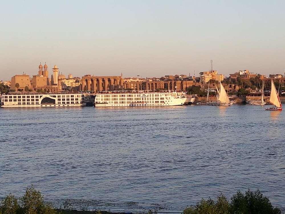 Луксор: Nile Castle