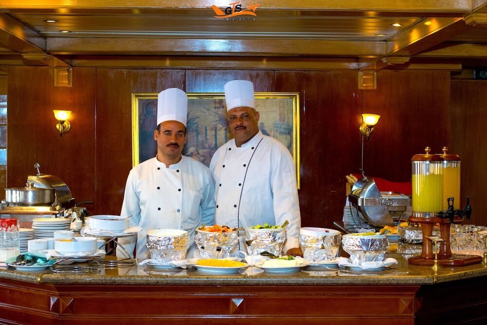 Луксор: MS Nephtis Nile Cruise