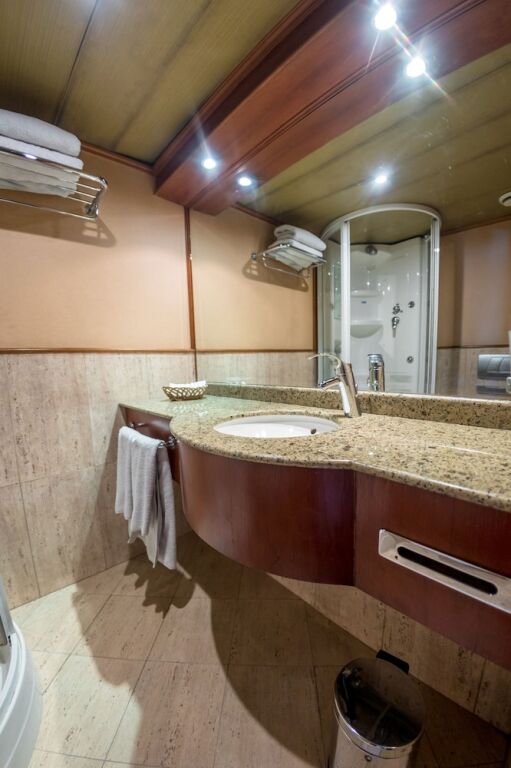 Луксор: MS Nephtis Nile Cruise