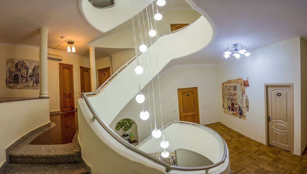 Баку: Отель Iva Old City