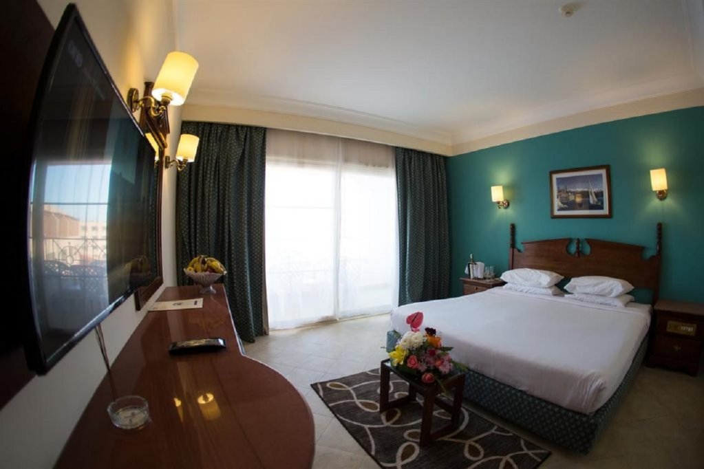 Хургада: Titanic Resort and Aqua Park