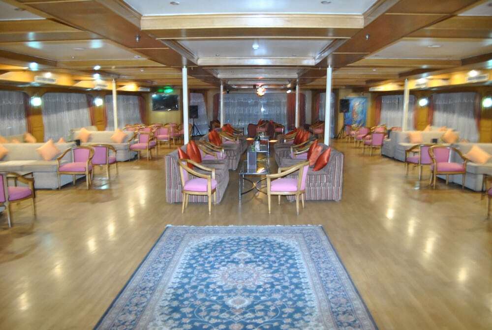 Луксор: Hapi 5 Nile Cruise, 3-4-7 nights from Luxor or Aswan