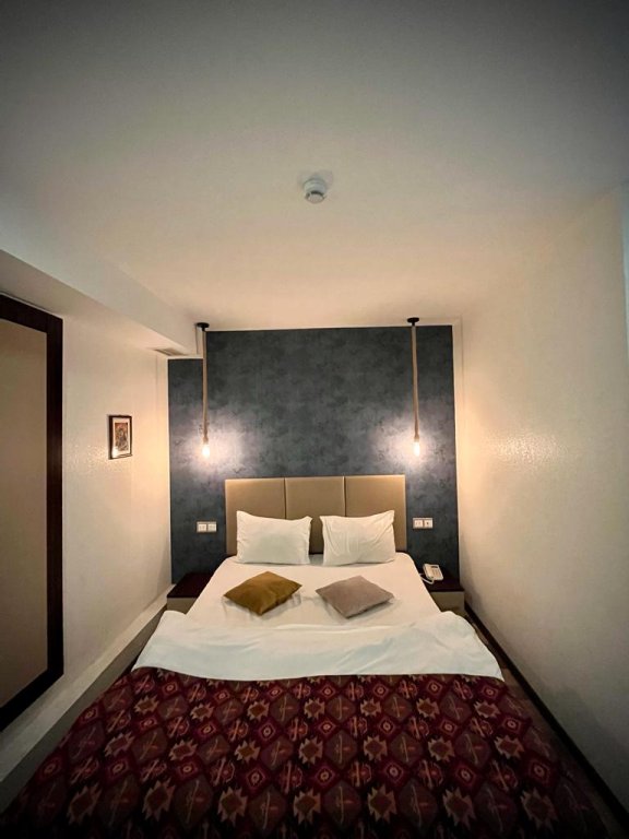 Баку: Garden Inn Nizami