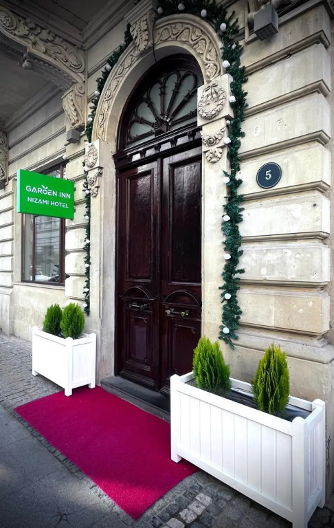 Баку: Garden Inn Nizami