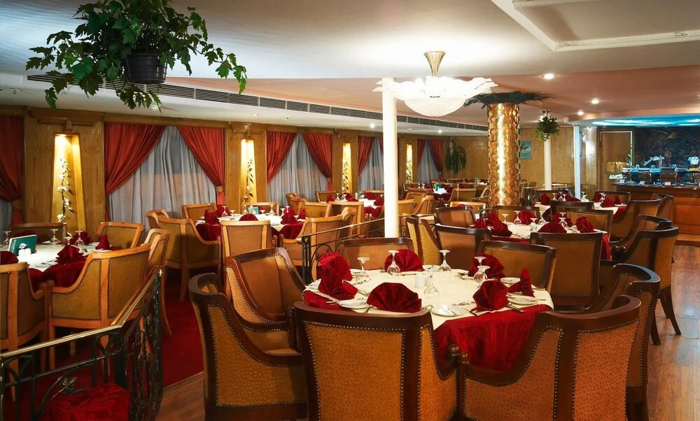 Луксор: Nile Carnival Cruise