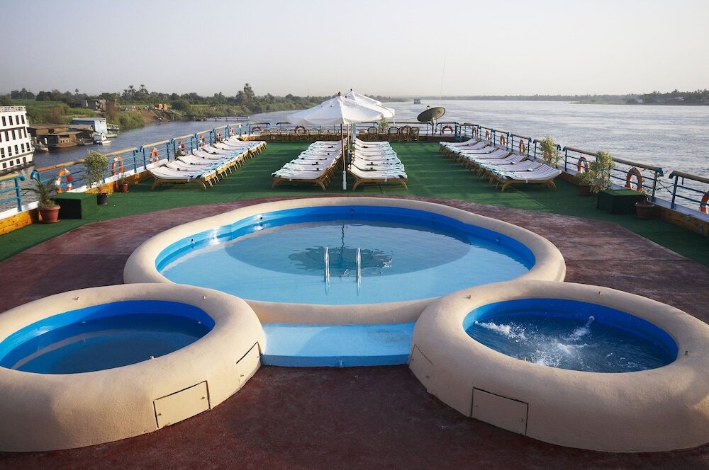 Луксор: Nile Carnival Cruise