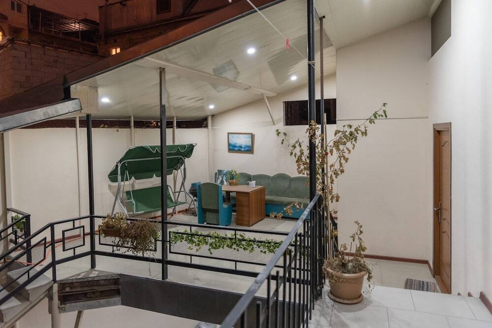 Ереван: ArtEast Hostel