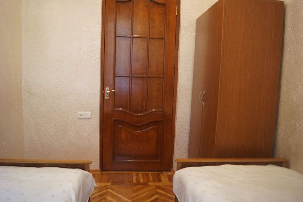 Ереван: ArtEast Hostel