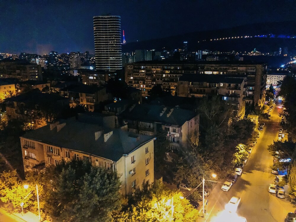 Тбилиси: Апартаменты 33 Spring Apartment