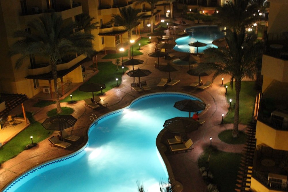 Хургада: Pool View Apart At British Resort 252