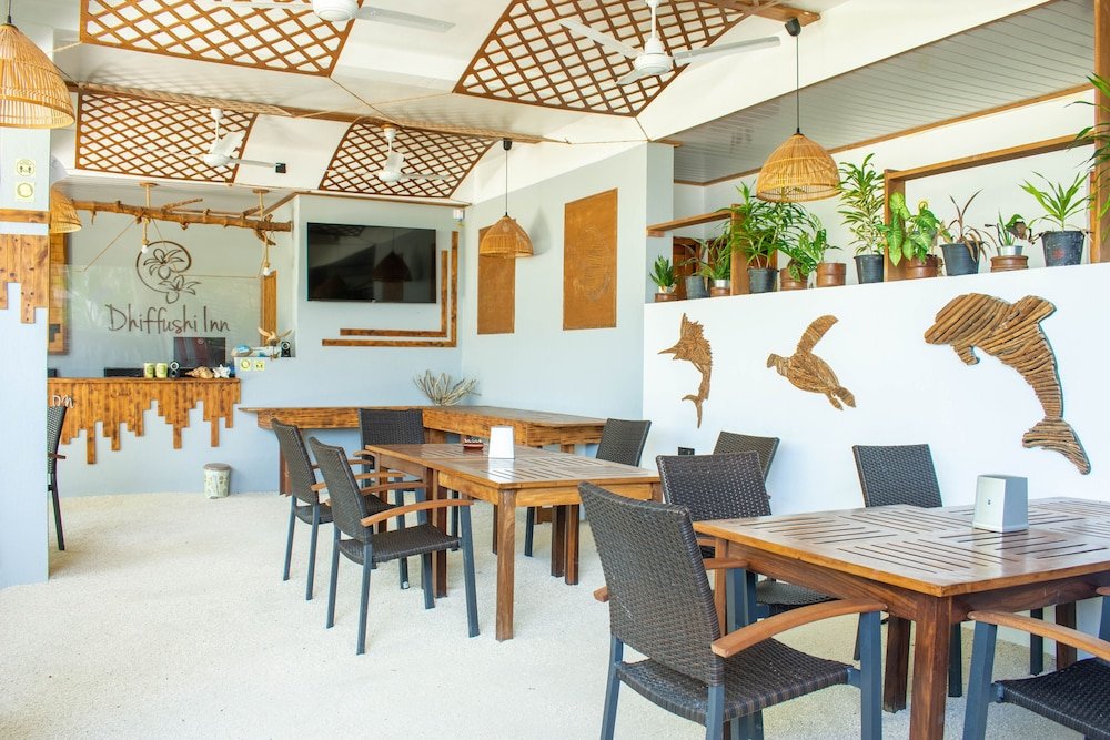 Диффуши: Dhiffushi Inn