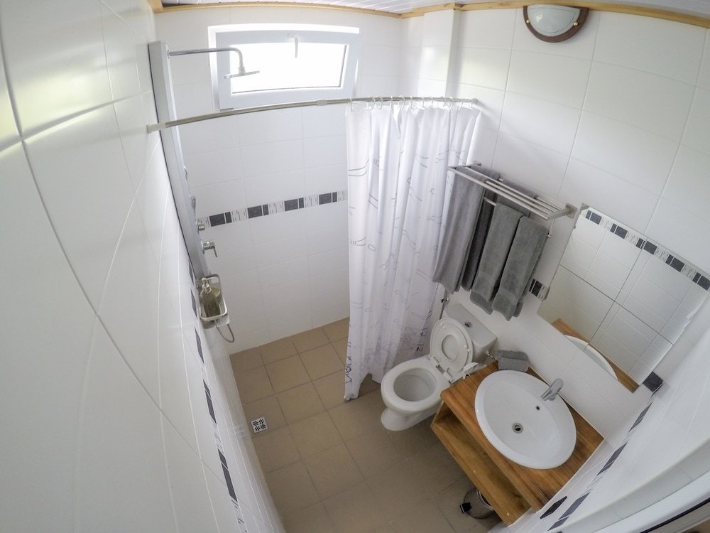 Диффуши: Dhiffushi Inn