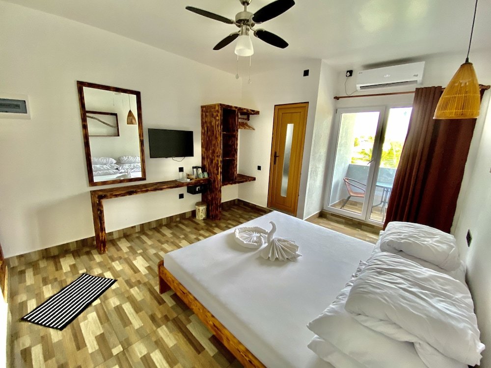 Диффуши: Dhiffushi Inn