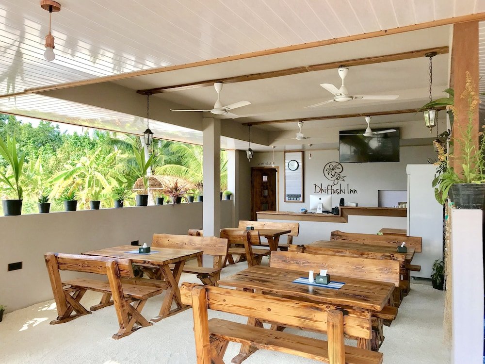 Диффуши: Dhiffushi Inn