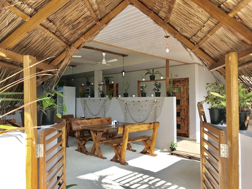 Диффуши: Dhiffushi Inn