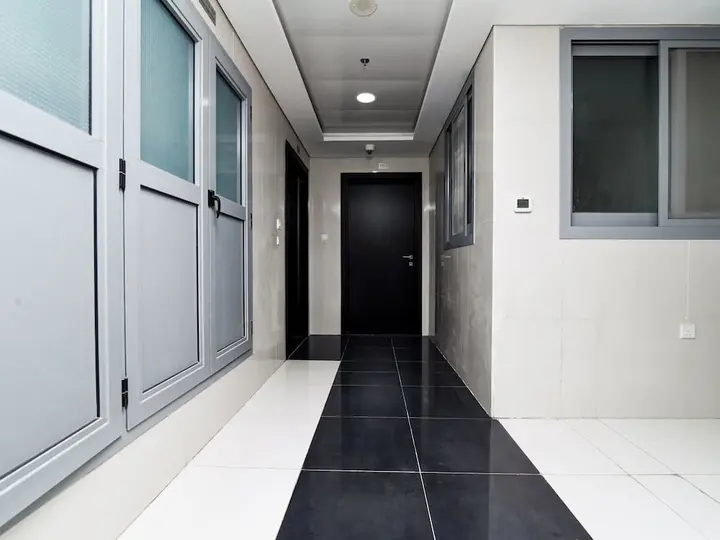 Дубай: OYO 144 Home Sheikh Zayed view Apartment