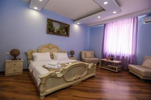 Тбилиси: Hotel 2Floors