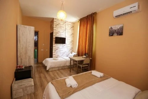 Тбилиси: Hotel 2Floors