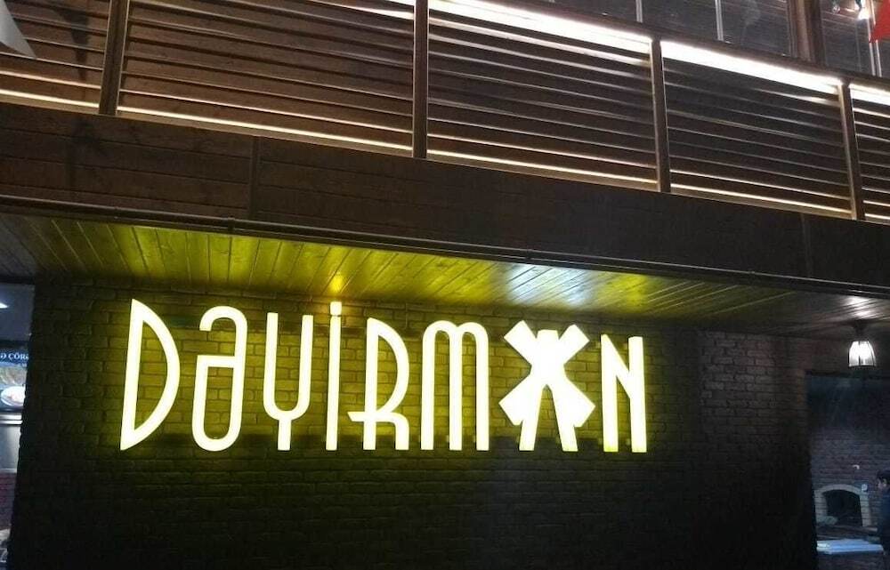 Баку: Deyirman hotel