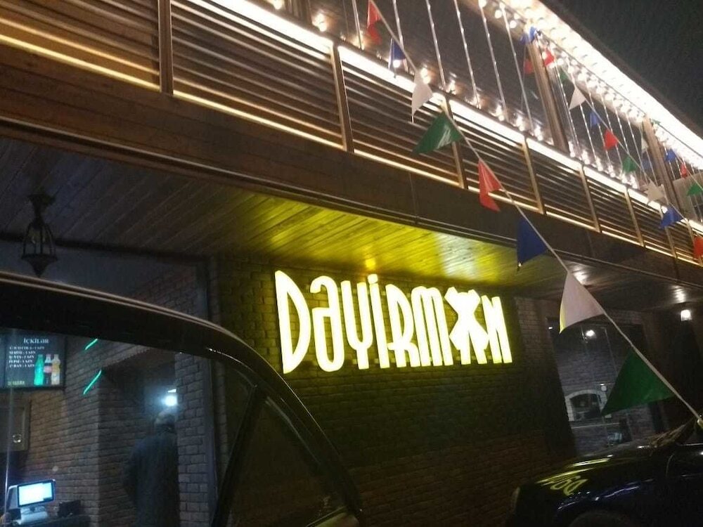 Баку: Deyirman hotel
