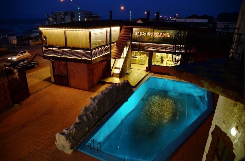 Баку: Deyirman hotel
