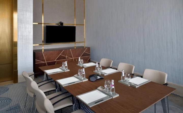 Дубай: Grand Plaza Mövenpick Media City