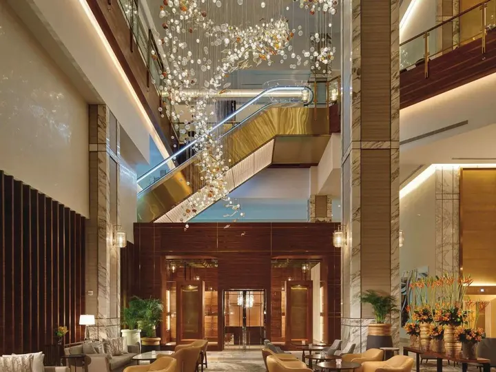 Дубай: Grand Plaza Mövenpick Media City