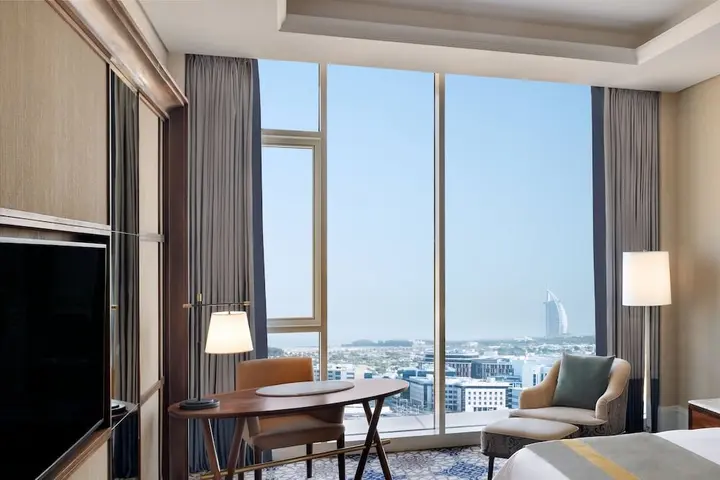 Дубай: Grand Plaza Mövenpick Media City