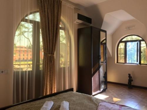 Уреки: Guest House Leto