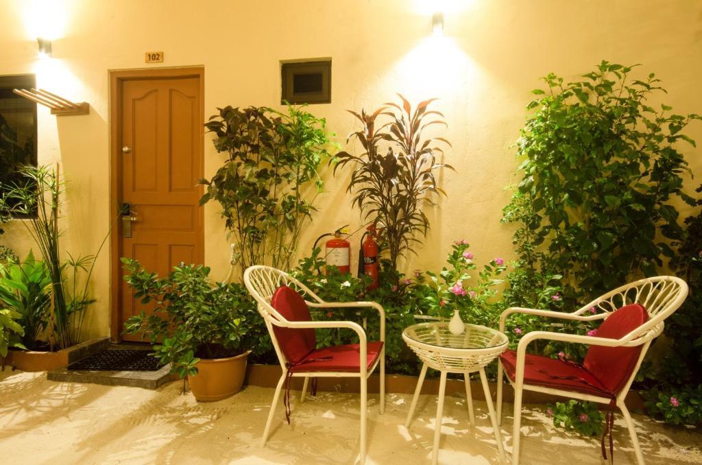 Укулхас: Paguro Villa