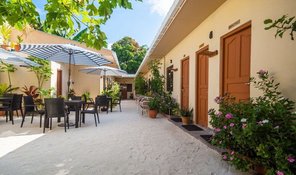 Укулхас: Paguro Villa