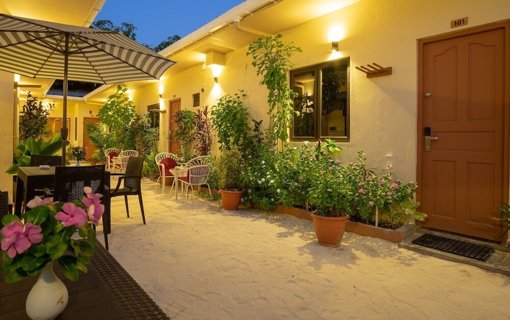 Укулхас: Paguro Villa