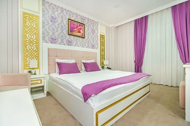 Баку: MenSen Hotel
