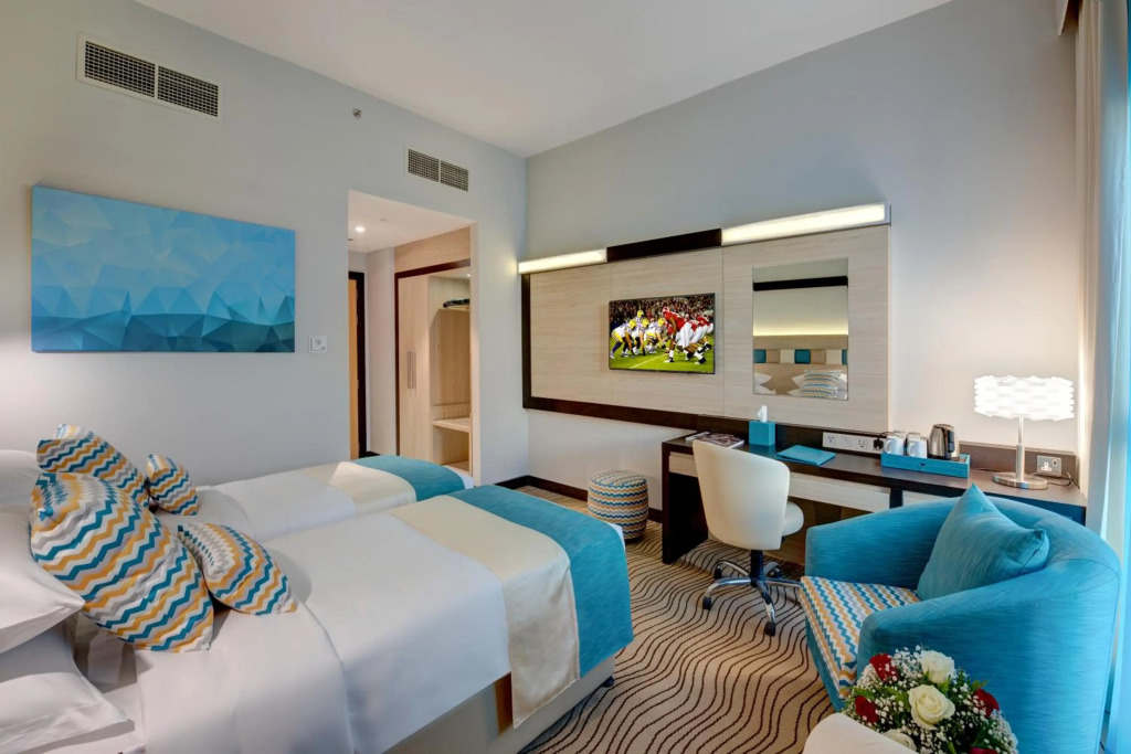 Дубай: City Avenue Hotel