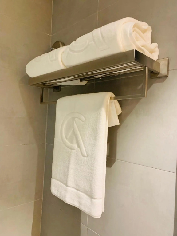 Дубай: City Avenue Hotel