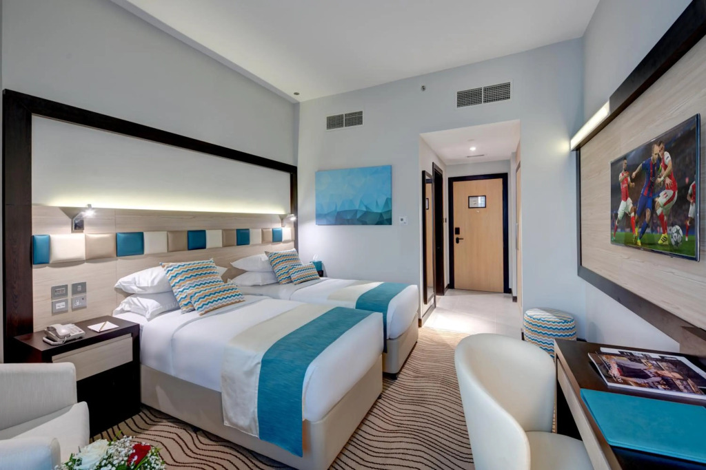 Дубай: City Avenue Hotel