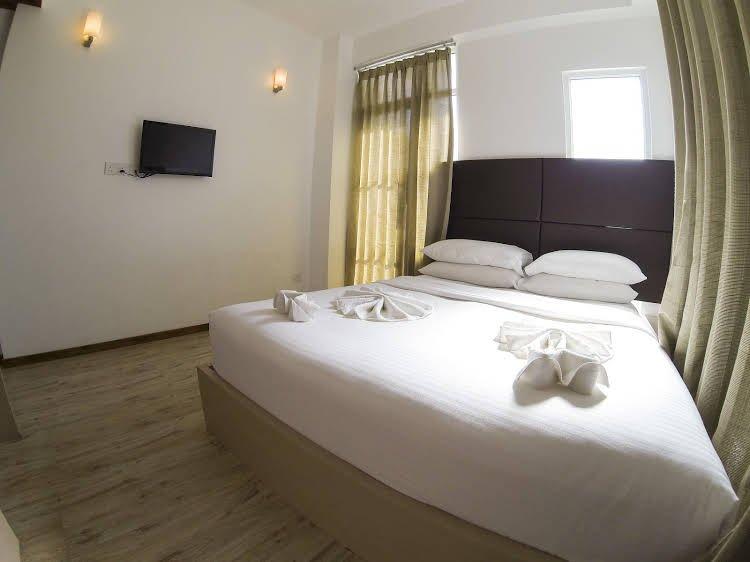 Отель Airport Comfort Inn Premium — фото 2