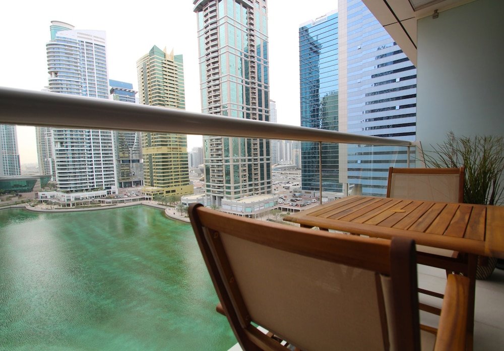 Дубай: Kennedy Towers - Dubai Arch