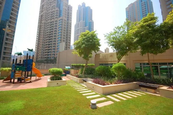 Дубай: Kennedy Towers - Residences 3