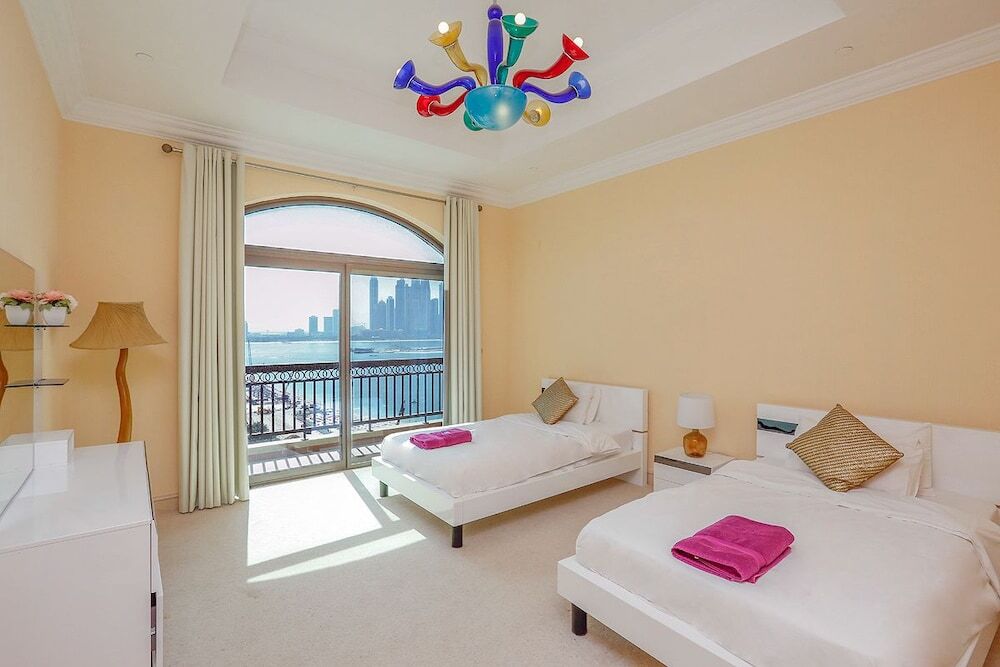 Дубай: Kennedy Towers - Fairmont North